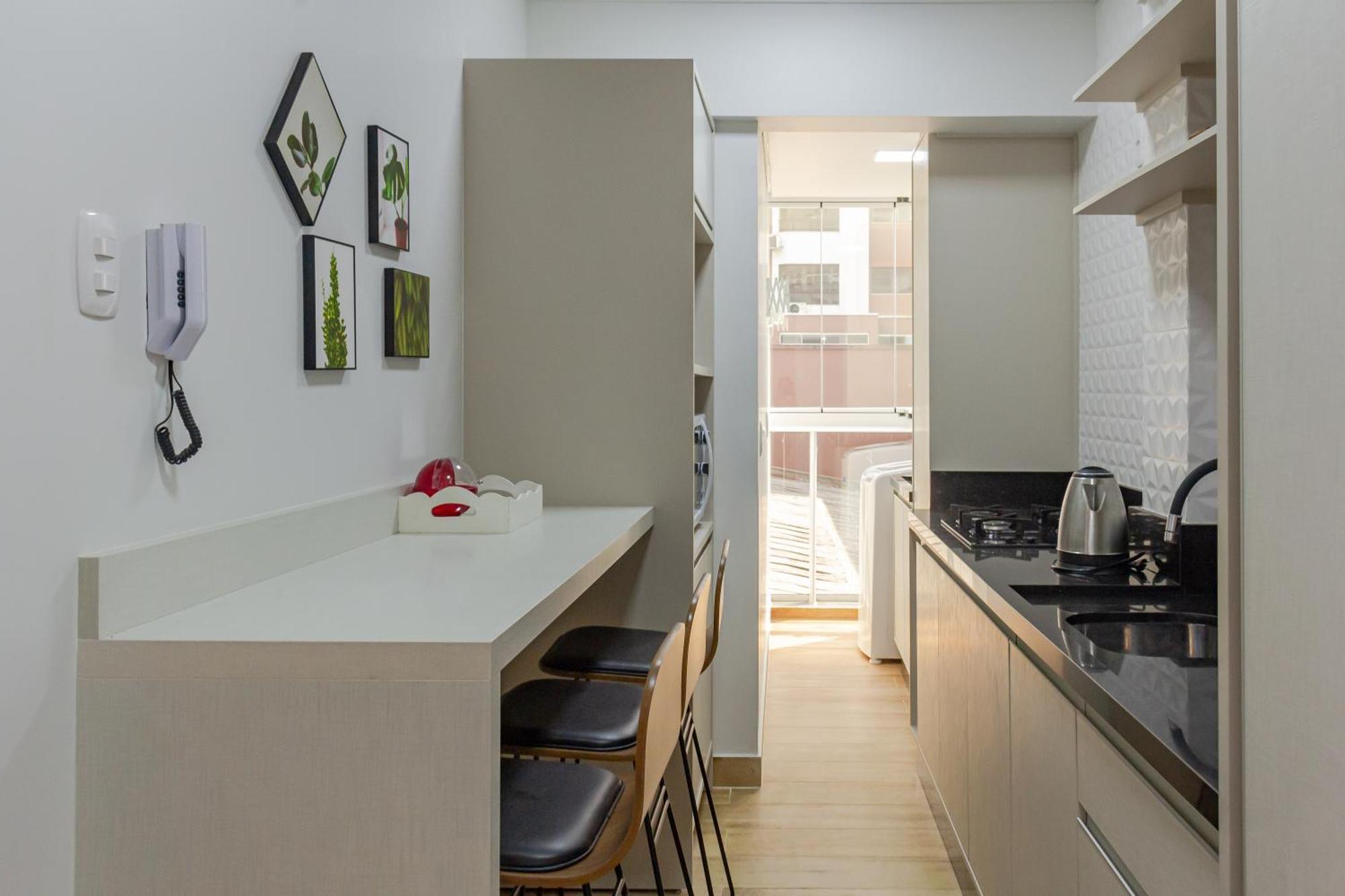 Apartamento 1 Quadra Da Na Avbrasil, Wi-fi 350mega P1188 Balneario Camboriu